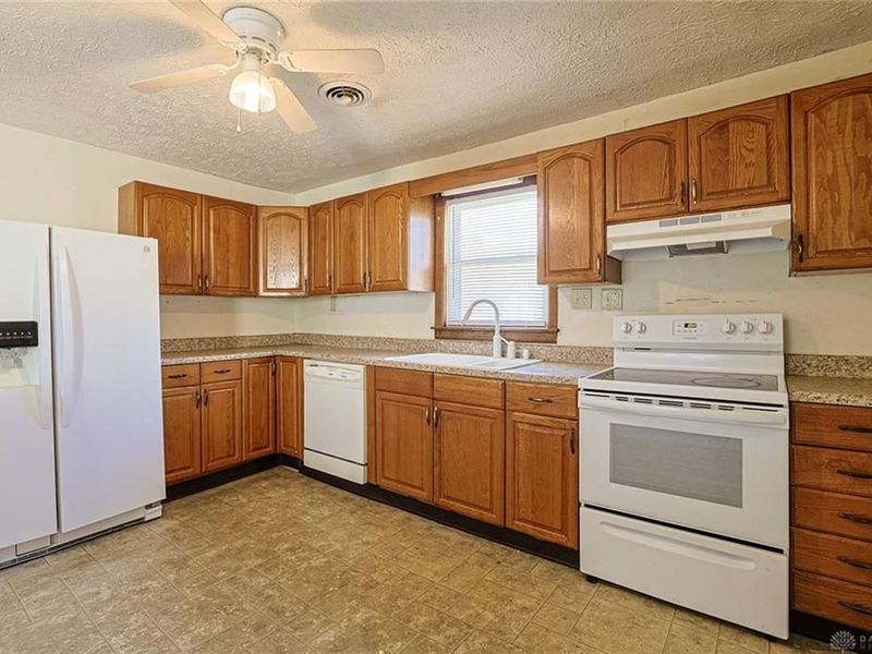 5604 State Route 123, Franklin, OH 45005 Photo 8