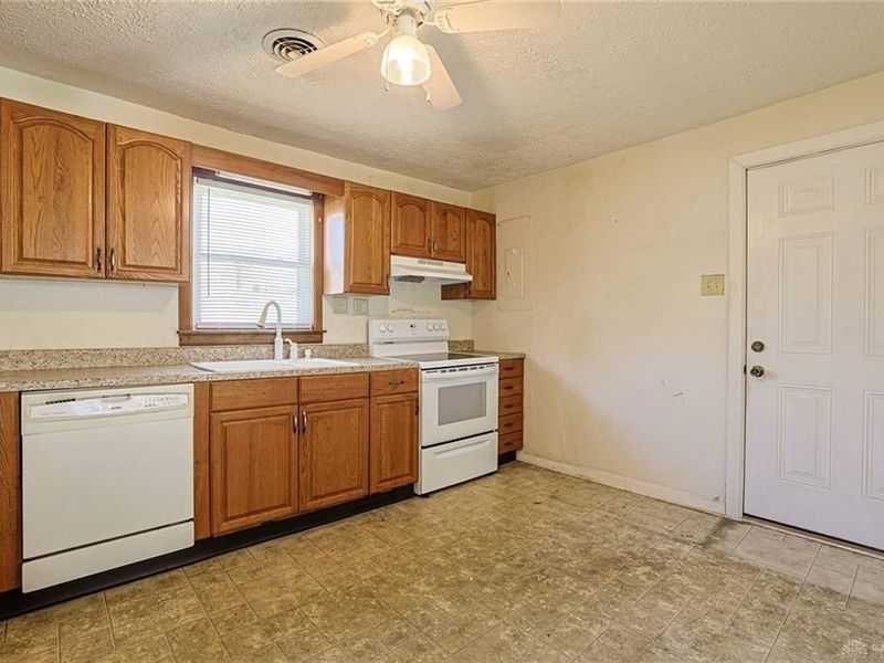 5604 State Route 123, Franklin, OH 45005 Photo 9