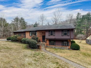 2800 ROCKY BRANCH RD, LURAY, VA 22835