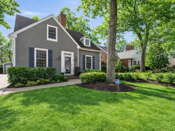 661 Greenview Place, Lake Forest, IL 60045