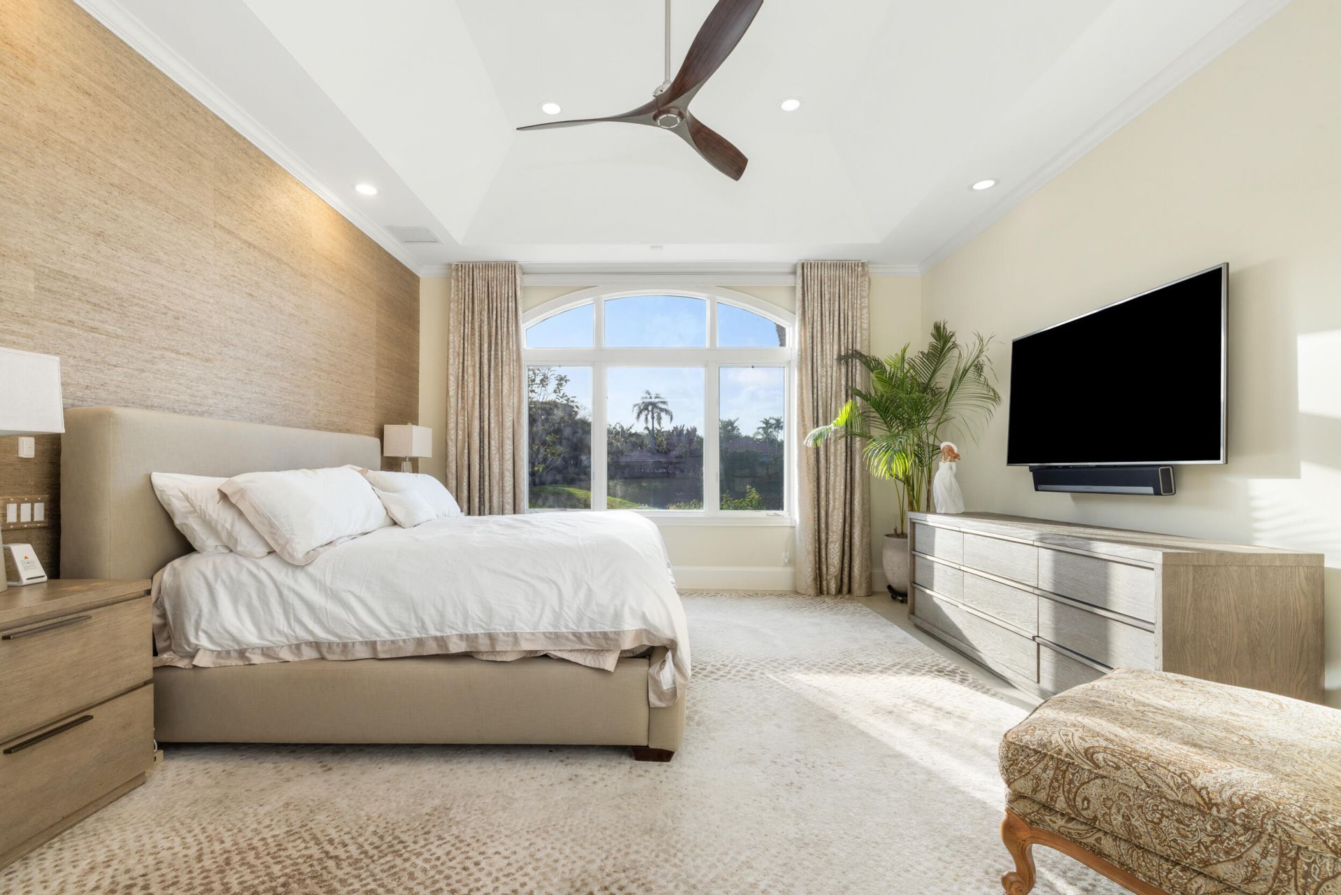 176 Golf Village Boulevard, Jupiter, FL 33458 Photo