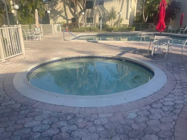 301 N Pine Island Road, Unit 110, Plantation, FL 33324 Photo
