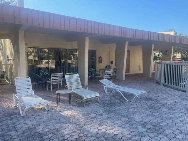 301 N Pine Island Road, Unit 110, Plantation, FL 33324 Photo