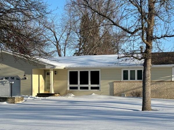 1805 Nelson Drive, Thief River Falls, MN 56701