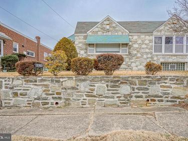 8828 FAIRFIELD STREET, PHILADELPHIA, PA 19152