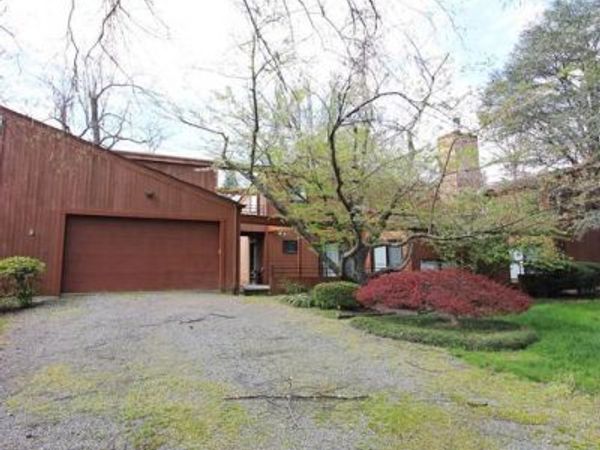 6872 MELROSE DRIVE, MCLEAN, VA 22101