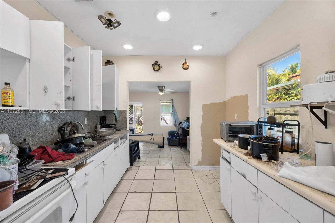 8800 NW 20th Ave, Miami, FL 33147 Photo