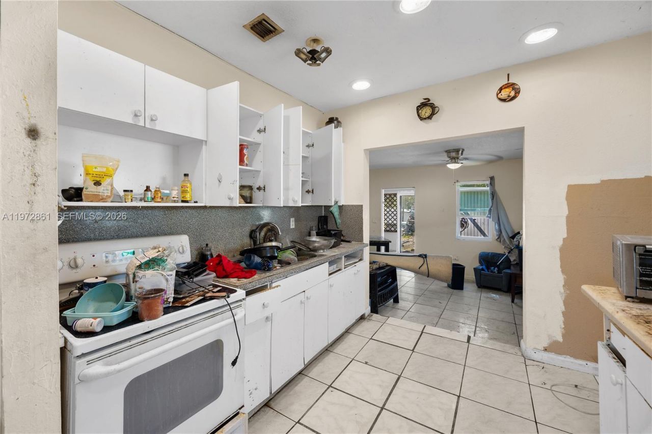 8800 NW 20th Ave, Miami, FL 33147 Photo