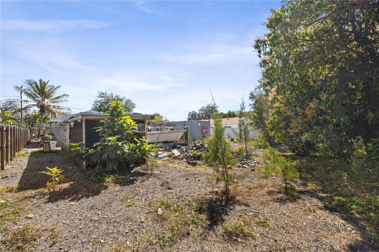 8800 NW 20th Ave, Miami, FL 33147 Photo