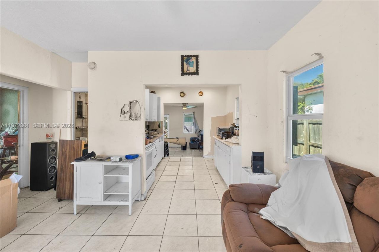 8800 NW 20th Ave, Miami, FL 33147 Photo