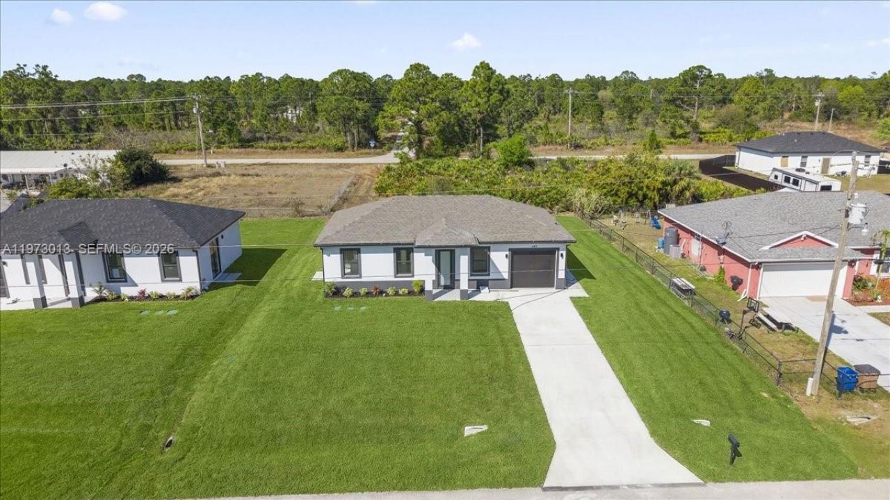 1143 Barfield St E, Lehigh Acres, FL 33974 Photo