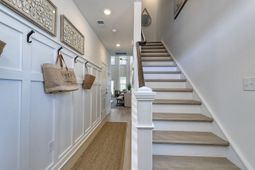 432 Ireland Way photo 4