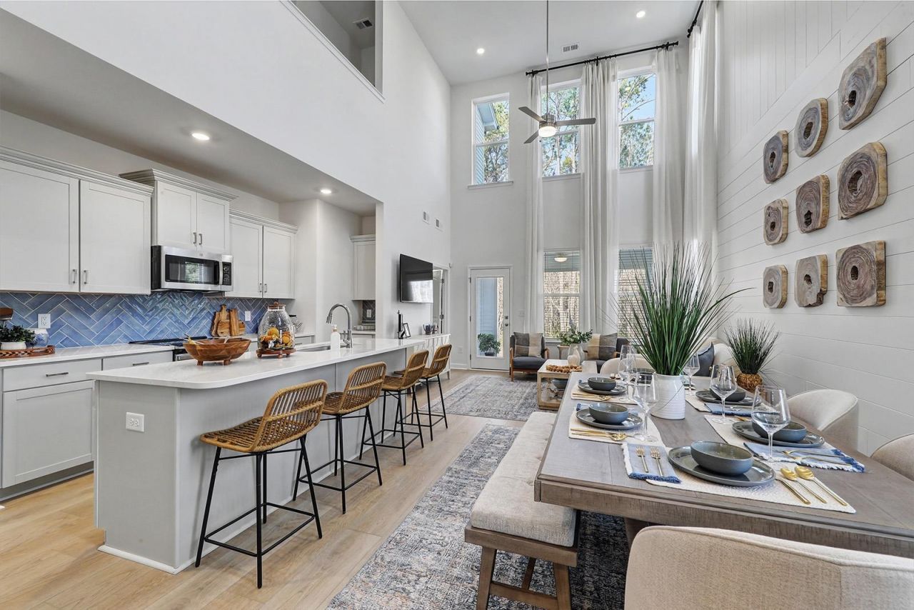 432 Ireland Way Photo 4