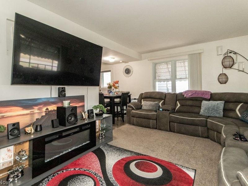 23298 Williams Avenue, Euclid, OH 44123 Photo 3