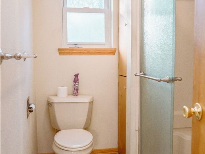 156 W Ingleside Drive, Akron, OH 44319 Photo 14