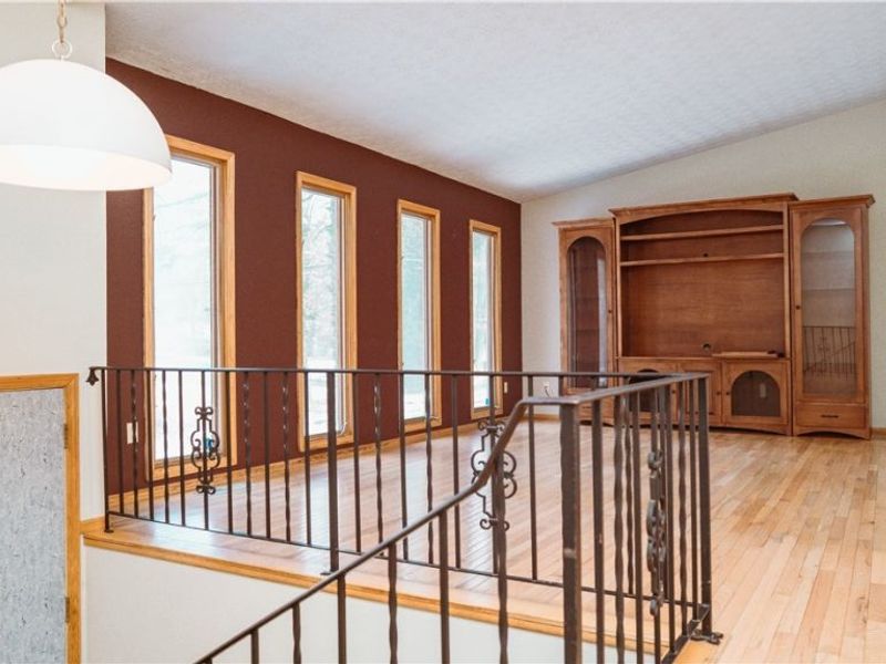 156 W Ingleside Drive, Akron, OH 44319 Photo 17