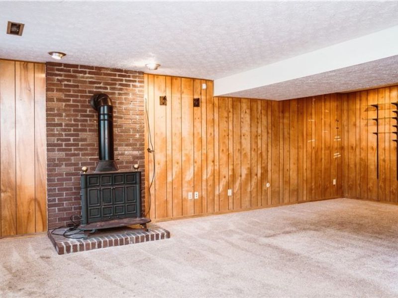 156 W Ingleside Drive, Akron, OH 44319 Photo 22