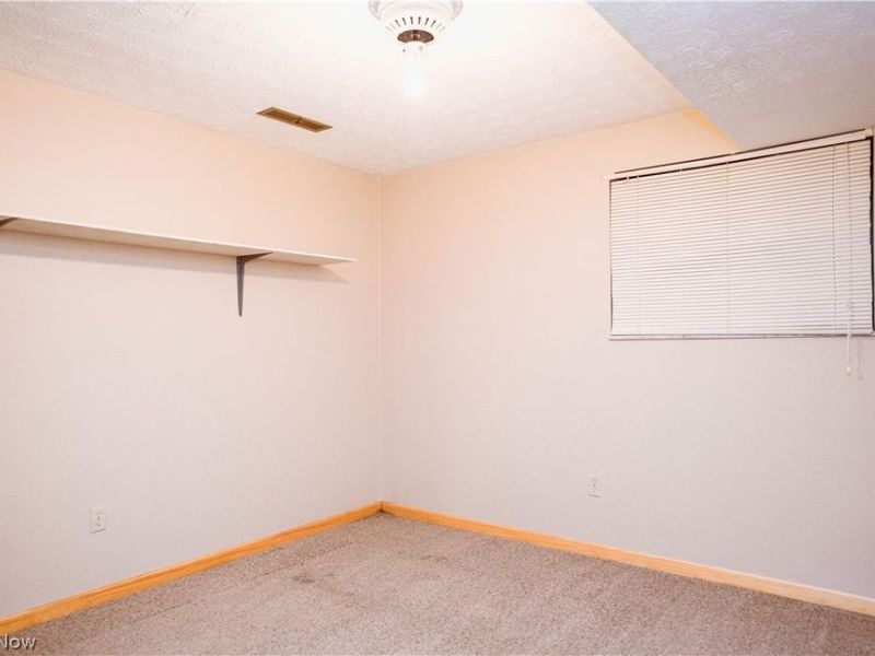 156 W Ingleside Drive, Akron, OH 44319 Photo 28