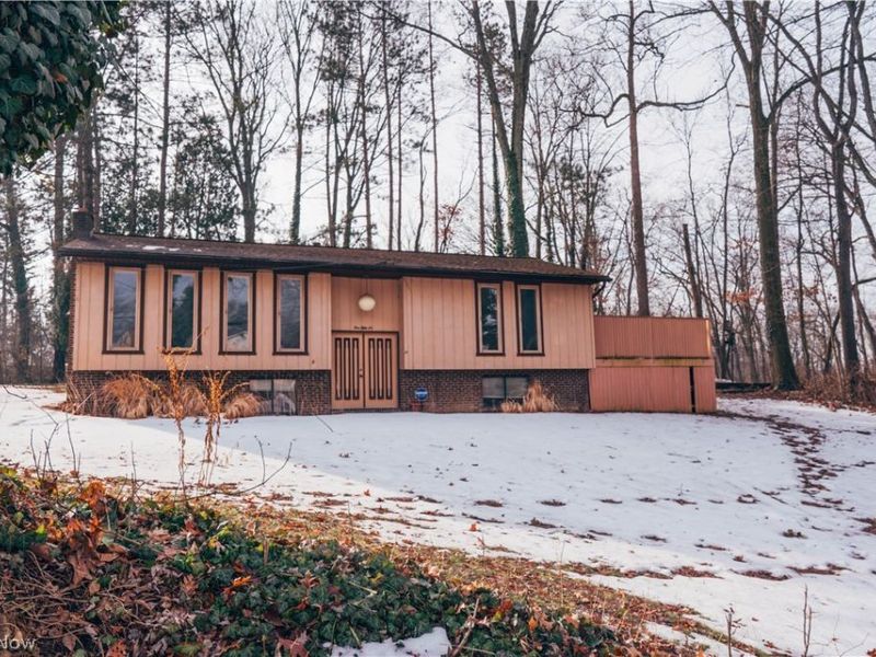 156 W Ingleside Drive, Akron, OH 44319 Photo 32