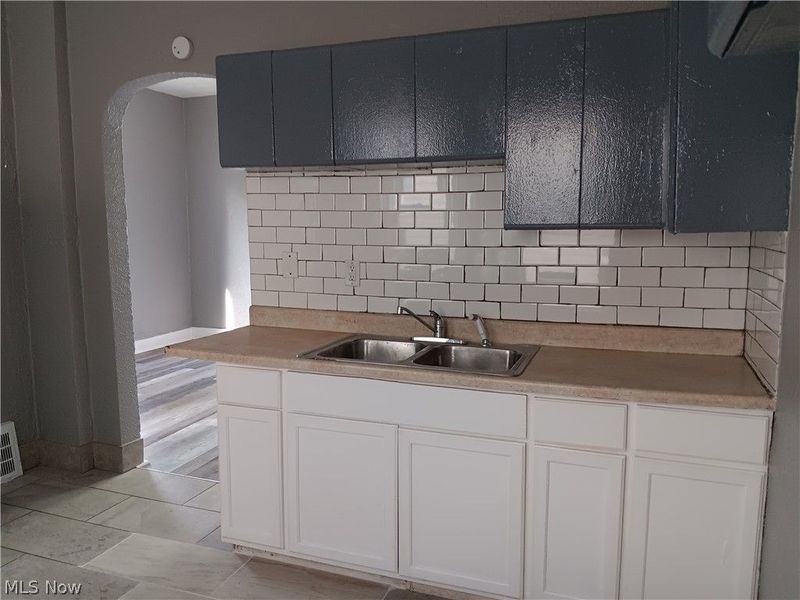 1124 E 114th Street, Cleveland, OH 44108 Photo 5