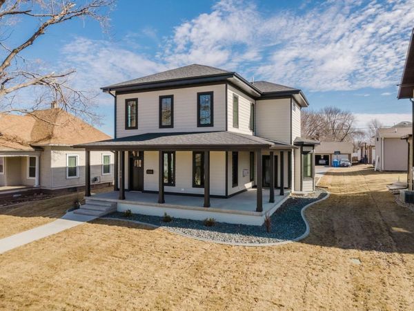 314 3RD AVE SE, LeMars, IA 51031