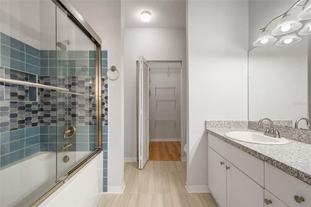 6384 Raleigh Street, Unit 2205, Orlando, FL 32835 Photo