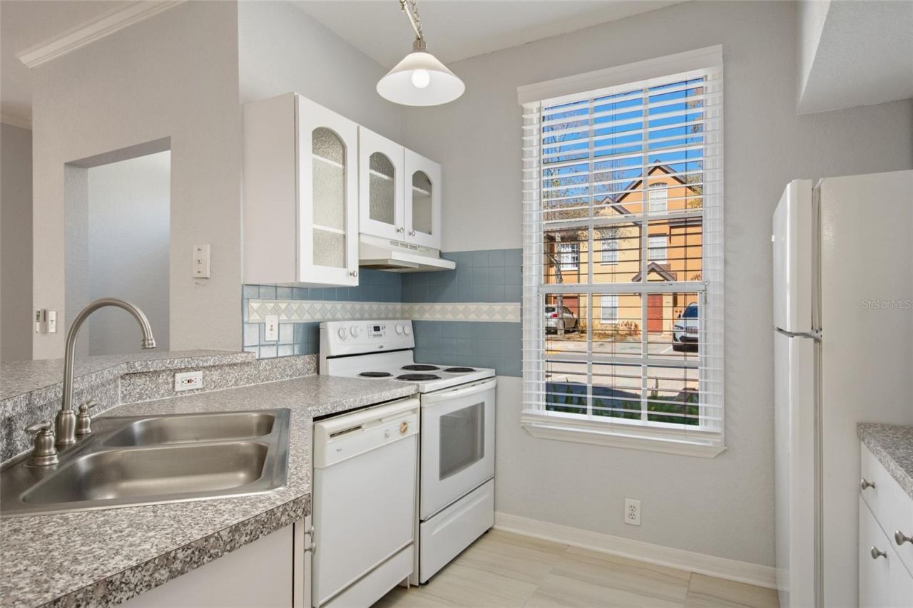 6384 Raleigh Street, Unit 2205, Orlando, FL 32835 Photo