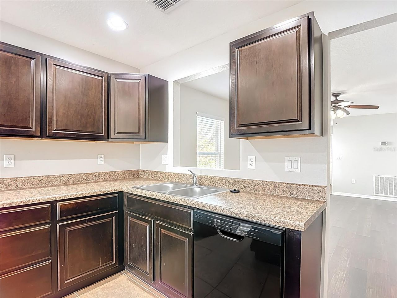 13221 Waterford Castle Drive, Dade City, FL 33525 Photo