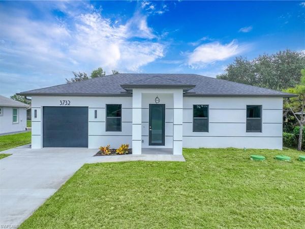 3732 13th ST W, LEHIGH ACRES, FL 33971