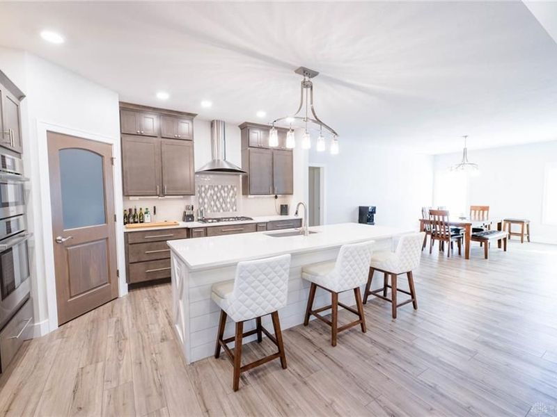 1610 Creekwood Drive, Troy, OH 45373 Photo 12