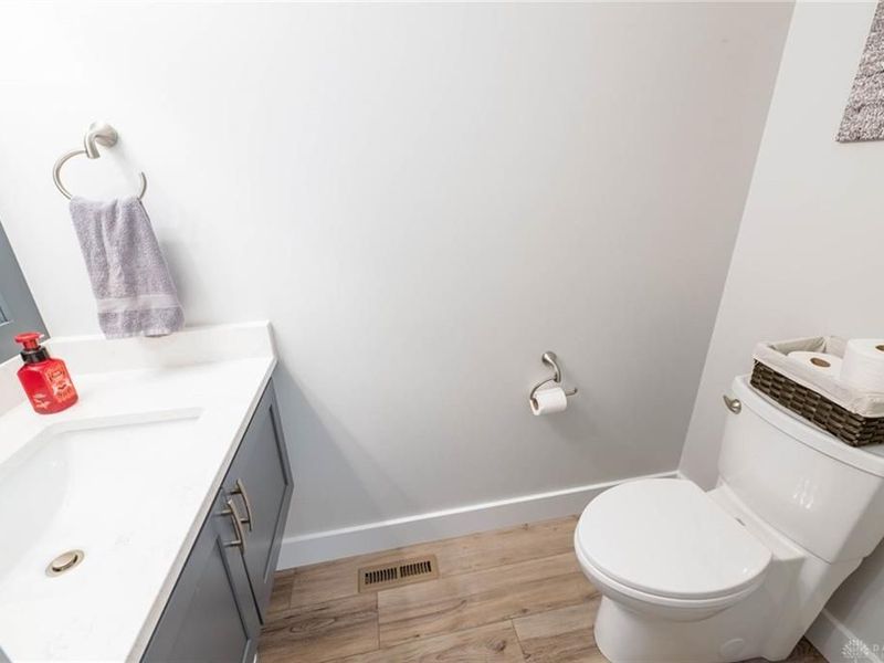 1610 Creekwood Drive, Troy, OH 45373 Photo 32