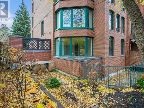 140 Rideau Terrace, Unit 1, Ottawa, ON K1M0Z2