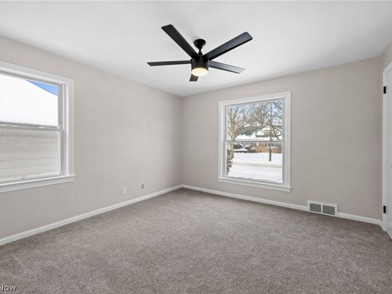 4226 Okalona Road, Cleveland, OH 44121 Photo 14