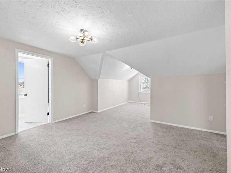 4226 Okalona Road, Cleveland, OH 44121 Photo 20