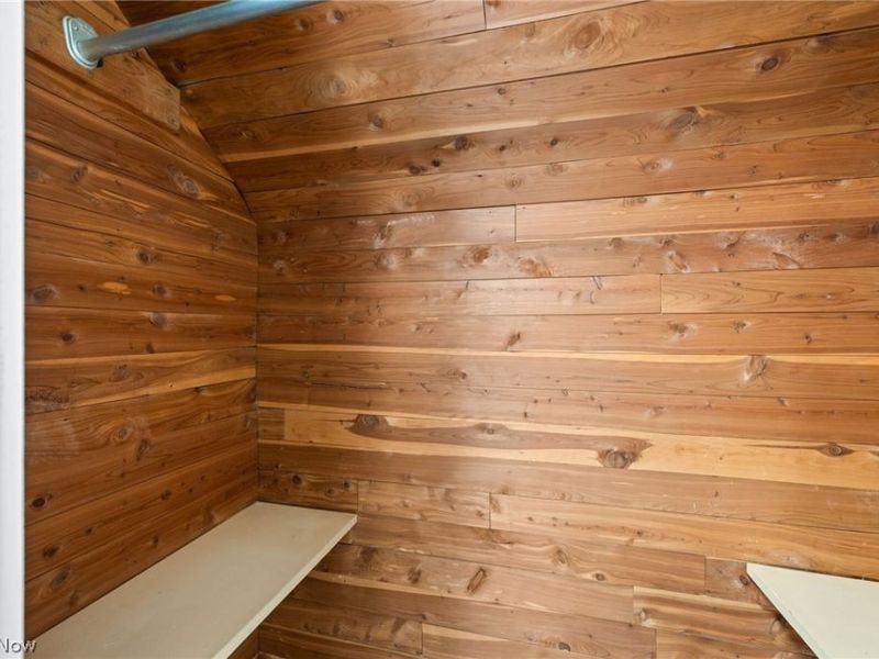 4226 Okalona Road, Cleveland, OH 44121 Photo 25