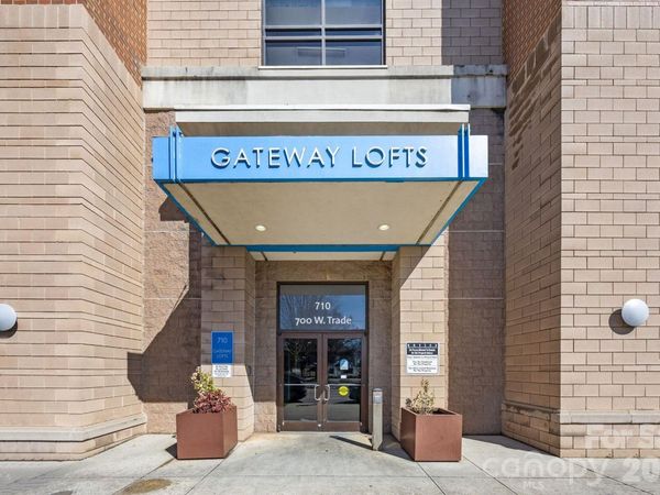 710 W Trade Street, Charlotte, NC 28202