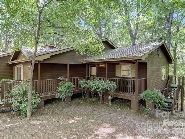 385 Whitney Boulevard , Unit 2, Lake Lure, NC 28746
