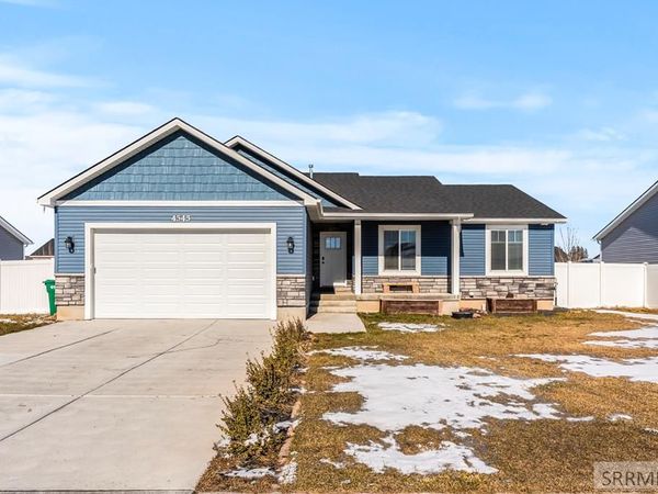 4343 E Arcadia Ave, IDAHO FALLS, ID 83401
