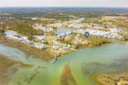 2724 Tidal Lane photo 4