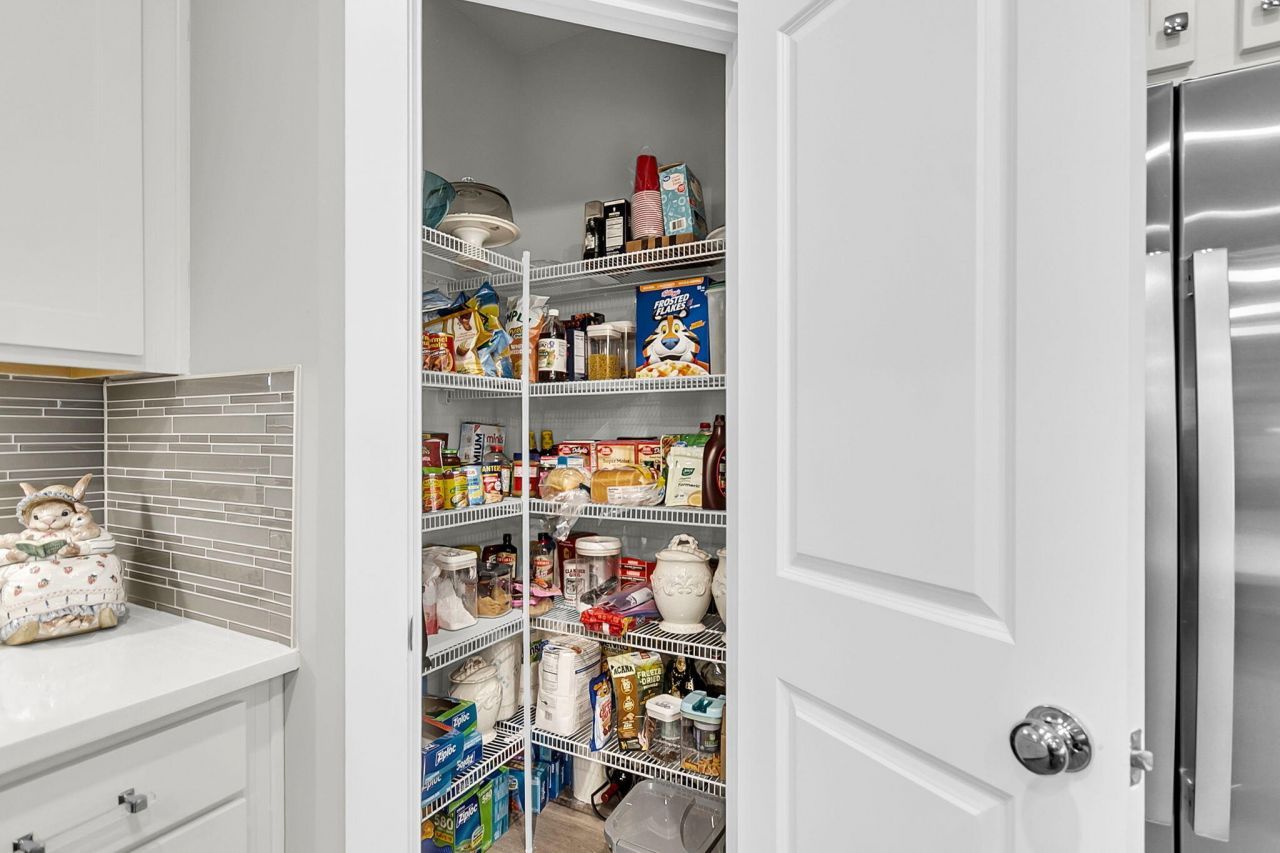 172 Collared Dove Court Photo 17