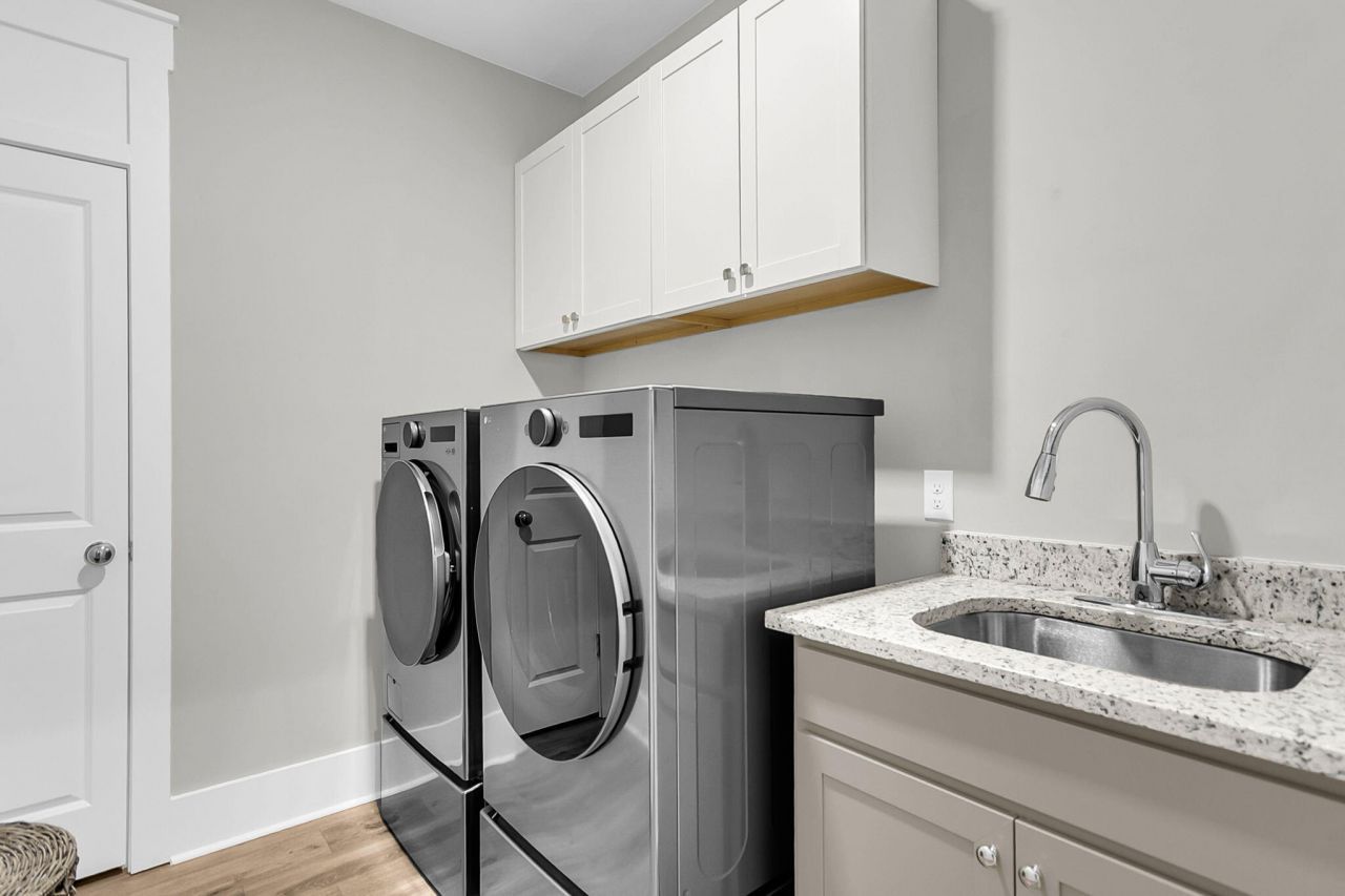 172 Collared Dove Court Photo 8