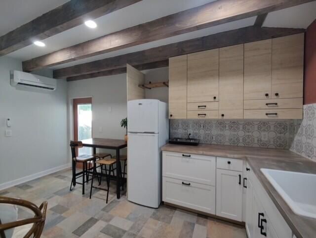 1301 SE Sandpiper Lane, Stuart, FL 34996 Photo