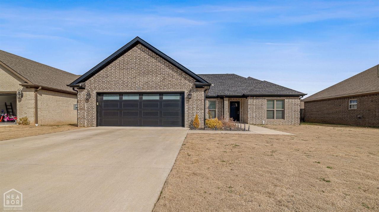 1003 Ava Lane, Paragould, AR 72450 Main Photo