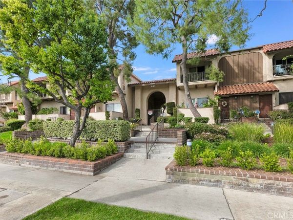 19545 Sherman Way, Unit 47, Reseda, CA 91335