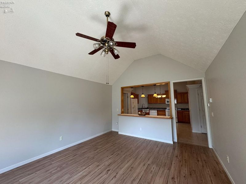 33 Falcon Crest Drive, Unit C, Norwalk, OH 44857 Photo 7