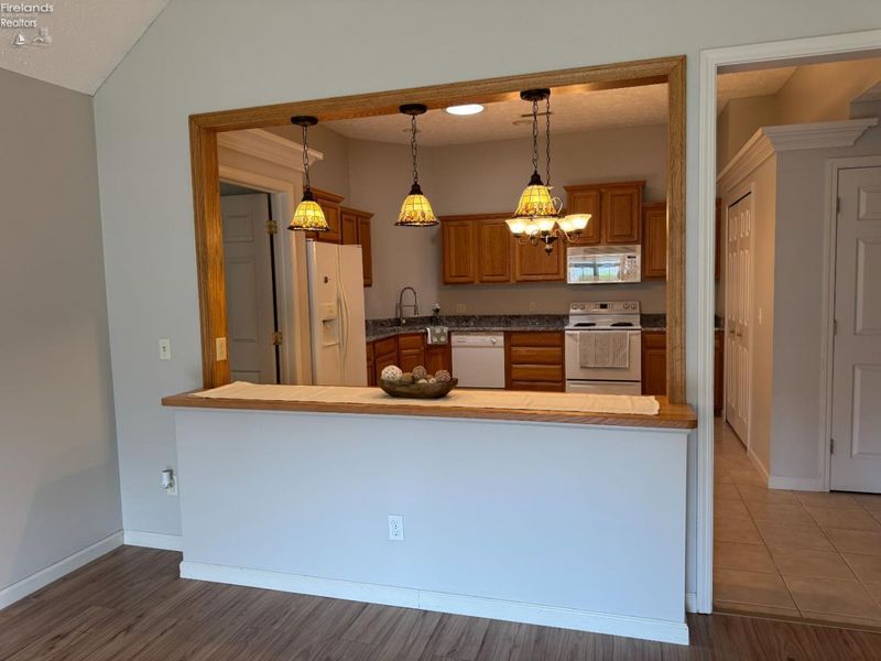 33 Falcon Crest Drive, Unit C, Norwalk, OH 44857 Photo 9