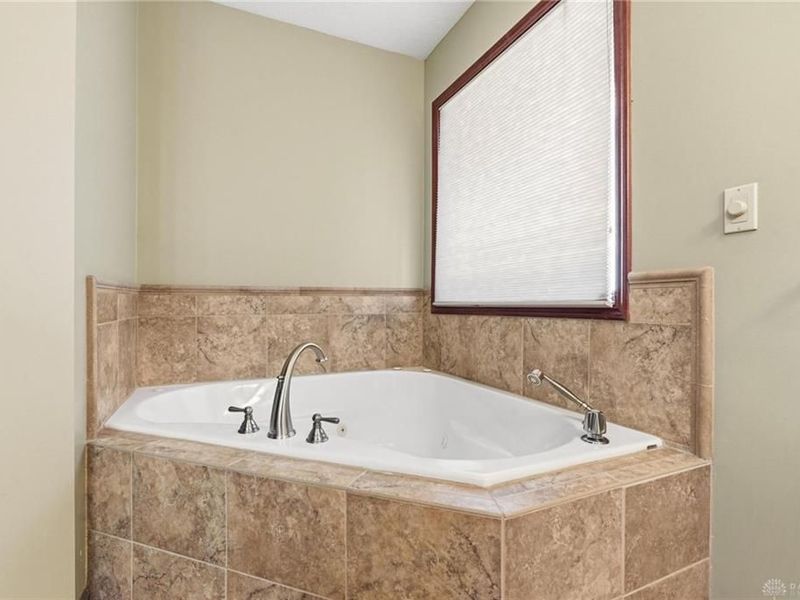 1778 Ash Meadow Court, Beavercreek, OH 45385 Photo 36
