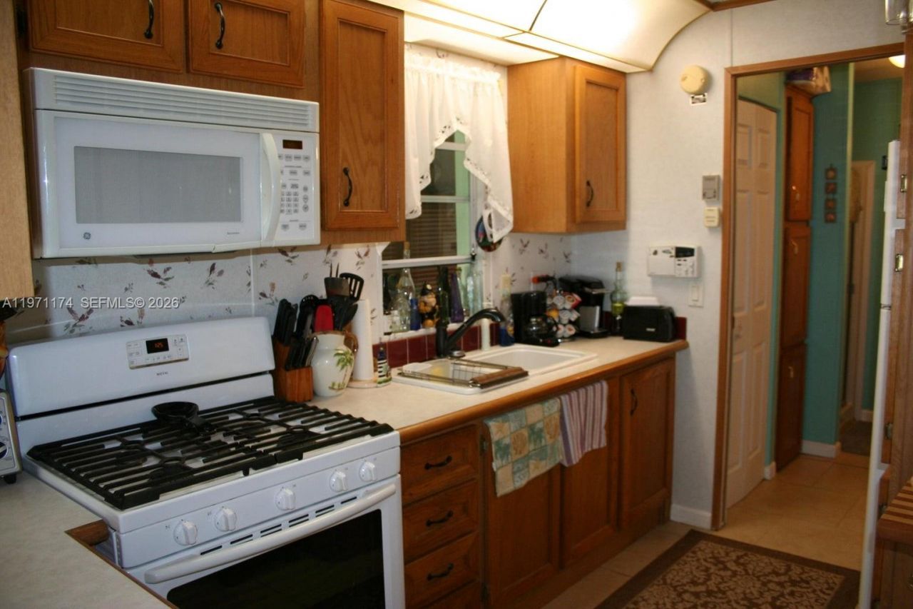 101551 Overseas Hwy, 147 , Key Largo, FL 33037 Photo