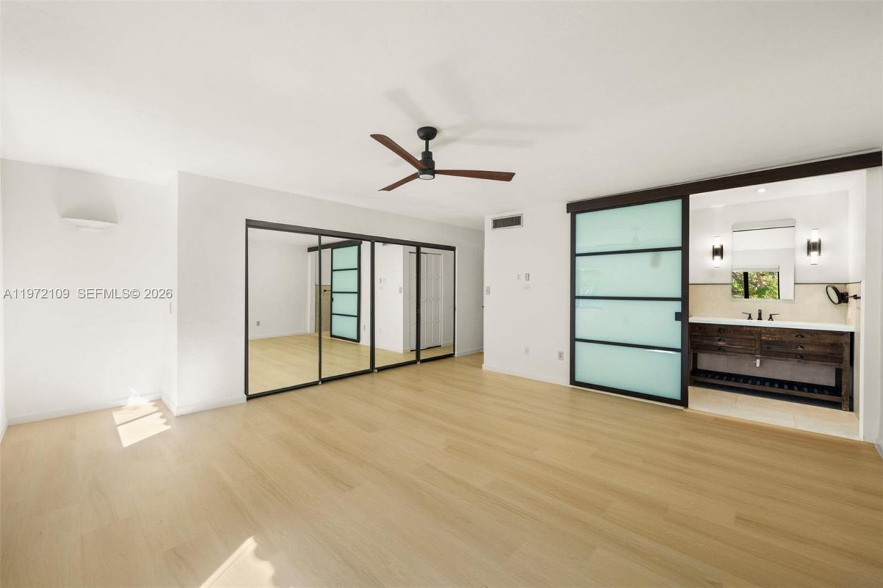 9002 SW 62nd Ter, Unit 7-D, Miami, FL 33173 Photo