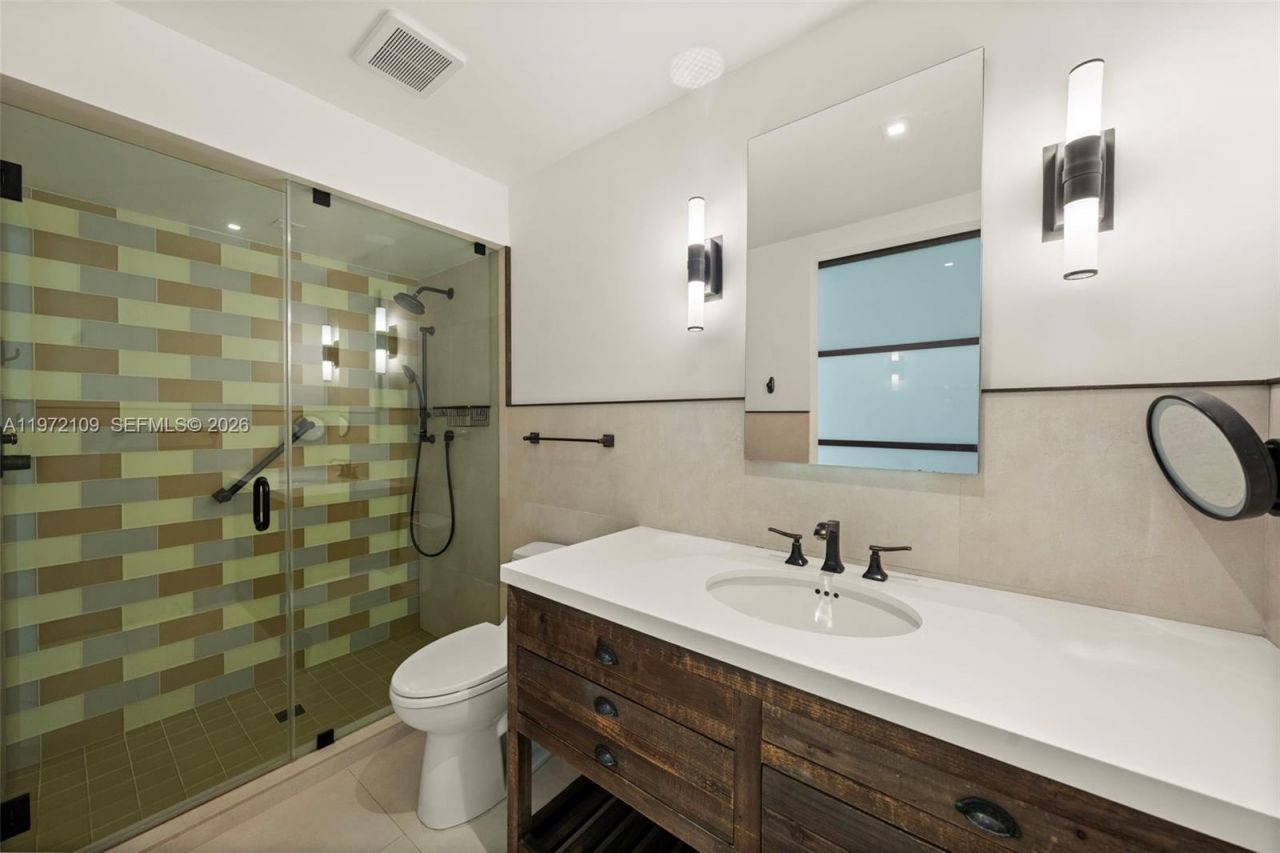 9002 SW 62nd Ter, Unit 7-D, Miami, FL 33173 Photo